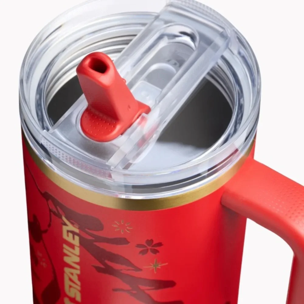 Stanley 2026 The Lunar New Year Quencher® ProTour Flip Straw Tumbler Fire Horse - Picture 3 of 7